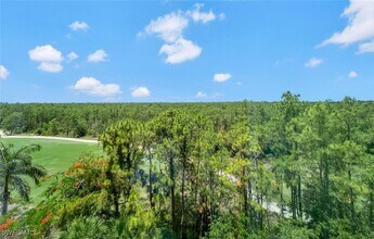 2738 Tiburon Blvd E in Naples, FL - Building Photo - Building Photo