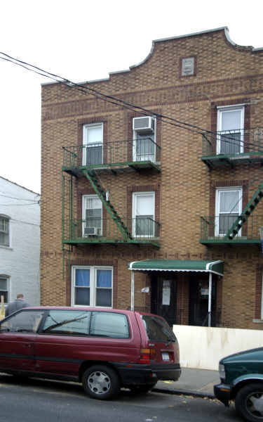 862 56th St in Brooklyn, NY - Building Photo