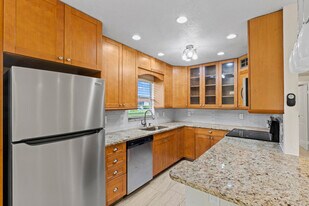 117 Waterford E in Delray Beach, FL - Building Photo