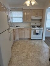 19603 42nd Rd, Unit #2 in Flushing, NY - Foto de edificio - Building Photo