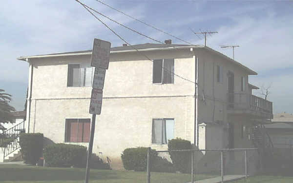 117 S 10th St in Montebello, CA - Building Photo