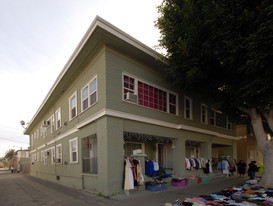 1130-1138 Pine in Long Beach, CA - Building Photo