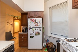 3826 N Kenmore Ave, Unit 1 in Chicago, IL - Building Photo - Building Photo