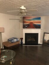 125 Spring Walk Wy in Lawrenceville, GA - Building Photo - Building Photo