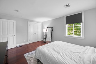 123 Main St in Flemington, NJ - Building Photo - Building Photo
