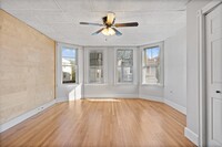 53 Falcon St, Unit #53 in Boston, MA - Building Photo - Building Photo