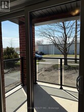 25 Alexandria Ave in St Thomas, ON - Building Photo - Building Photo