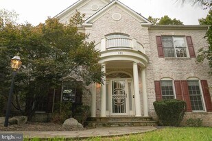 101 Whistling Wood Ct in Accokeek, MD - Building Photo