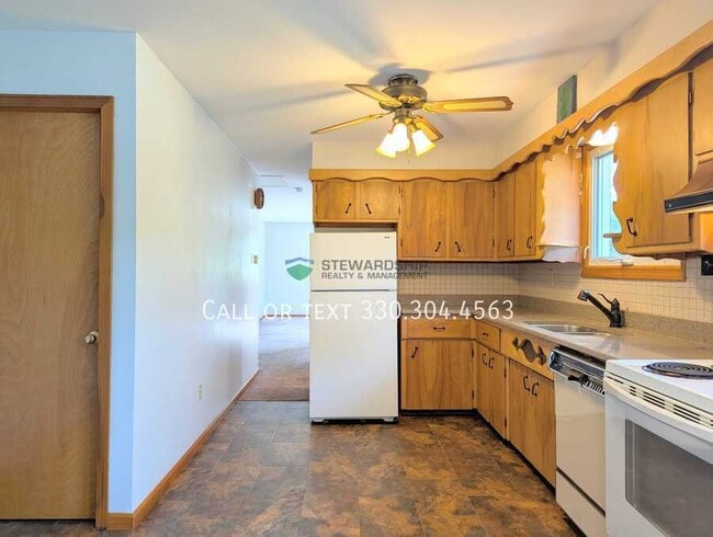 property at 1060 Richard Ave SW