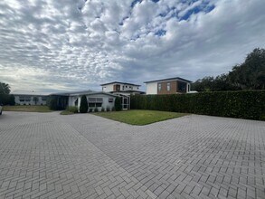 7210 Seminole Dr in Belle Isle, FL - Building Photo - Building Photo