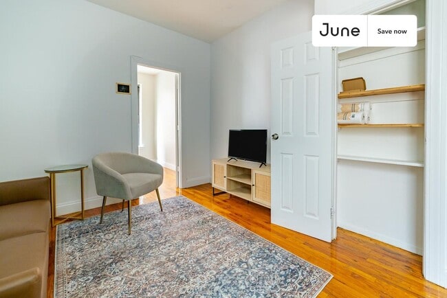 611 E 11th St in New York, NY - Foto de edificio - Building Photo