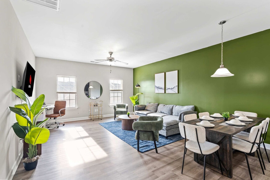 11942 Crooked Stick Pl in Pineville, NC - Foto de edificio