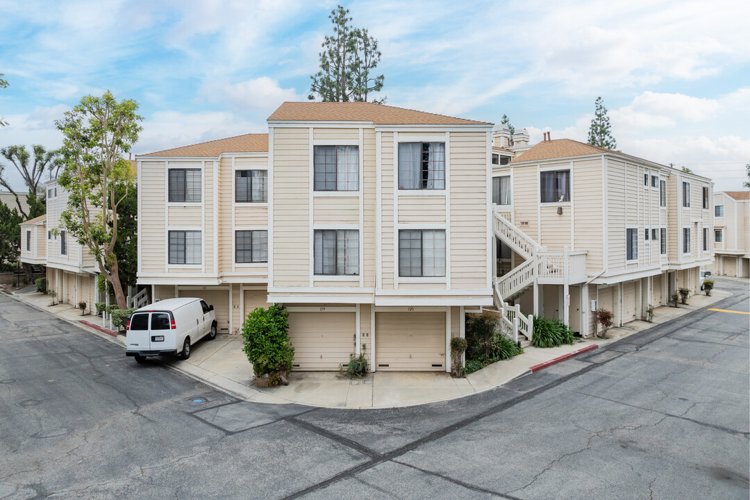 Stonebridge in Covina, CA - Building Photo