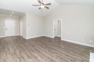 173 Wilderness Trl in Smithfield, NC - Building Photo - Building Photo