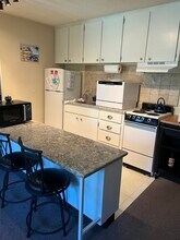 48988 U.S. 101 S in Neskowin, OR - Building Photo - Building Photo