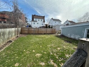 9 S Seward Ave in Endicott, NY - Building Photo - Building Photo