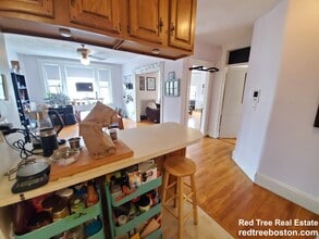 1775 Massachusetts Ave, Unit 3 in Cambridge, MA - Building Photo - Building Photo