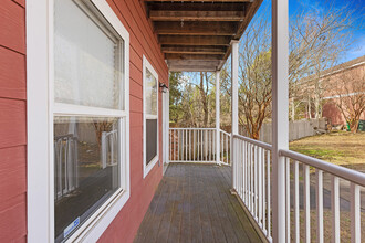 2116 Magazine St, Unit B in Ocean Springs, MS - Building Photo - Building Photo