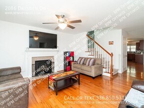 2086 Dresden Dr in Burlington, NC - Building Photo - Building Photo