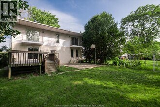 16 Eugenie St in Chatham, ON - Building Photo - Building Photo