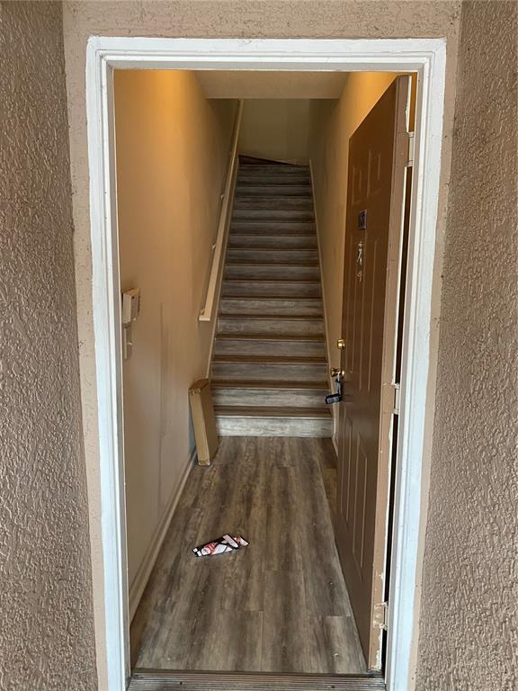 property at 10515 Villa View Cir
