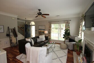 6207 Oxwynn Ln in Charlotte, NC - Building Photo - Building Photo