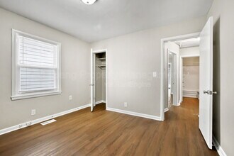 318 N 43rd St in Louisville, KY - Building Photo - Building Photo