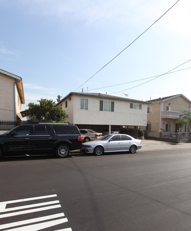 1266 N Kingsley Dr in Los Angeles, CA - Building Photo - Building Photo