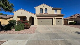 14226 W Wethersfield Rd in Surprise, AZ - Building Photo