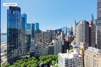 100 United Nations Plaza in New York, NY - Building Photo - Building Photo