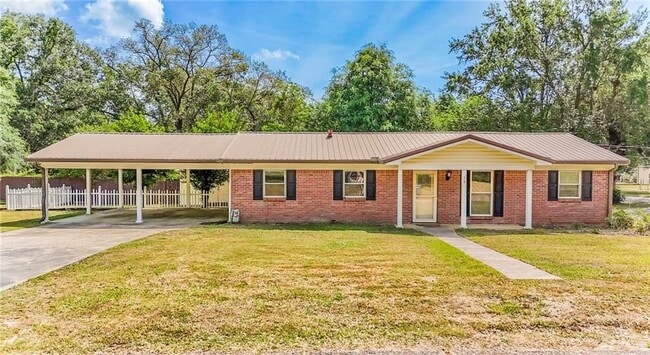 property at 14 Lafayette Dr