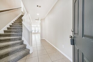 4214 Brinkley St in Houston, TX - Building Photo