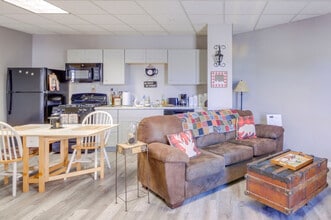 800 Oak St, Unit SI ID1386119P in Del Norte, CO - Foto de edificio - Building Photo