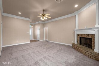 6012 Whitney Dr in Bossier City, LA - Building Photo - Building Photo