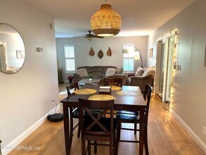 483 11th Ave S in Jacksonville Beach, FL - Building Photo - Building Photo