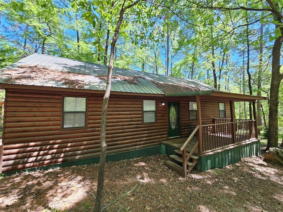 158 Lionfish Rd in Broken Bow, OK - Building Photo