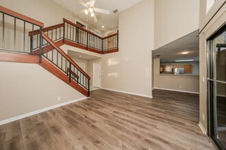 1725 Shoreside Cir in Wellington, FL - Building Photo - Building Photo