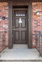 688 N Broad St in Woodbury, NJ - Building Photo - Building Photo