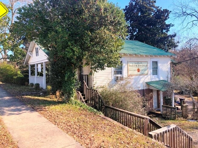 property at 232 E Main St