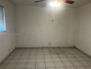 2230 Jackson St in Hollywood, FL - Building Photo - Building Photo