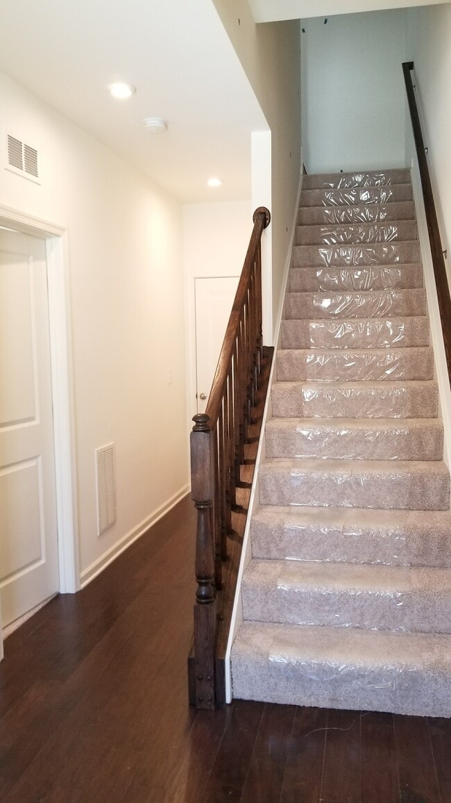 43425 Robey Sq in Ashburn, VA - Building Photo - Building Photo