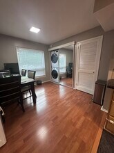 423 Christopher Ave in Gaithersburg, MD - Building Photo - Building Photo