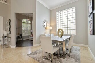 130 Andalusia Way in Palm Beach Gardens, FL - Building Photo - Building Photo
