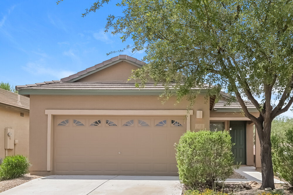 858 E Catkins Pl in Sahuarita, AZ - Building Photo