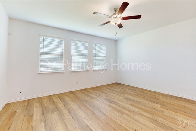 944 Rusty Spur Ln in Haslet, TX - Building Photo - Building Photo