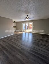 11511 E 31st Pl S in Tulsa, OK - Building Photo - Building Photo