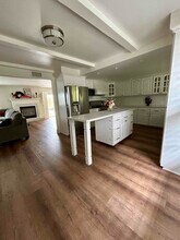 521 E Trenton Ave in Orange, CA - Building Photo - Building Photo
