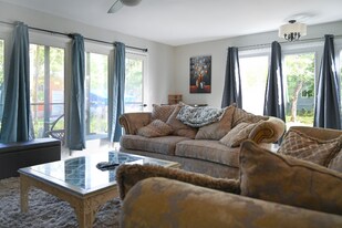 620 Windward Dr in Oriental, NC - Building Photo