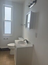 40 Hilda St, Unit 2 in Quincy, MA - Building Photo - Building Photo