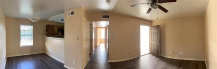 304 Dell Ct in Houston, TX - Building Photo - Building Photo